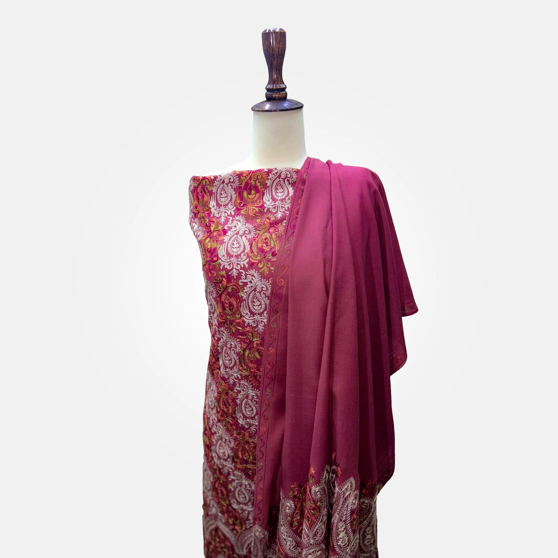 Cari Jaal 3 Piece Suit